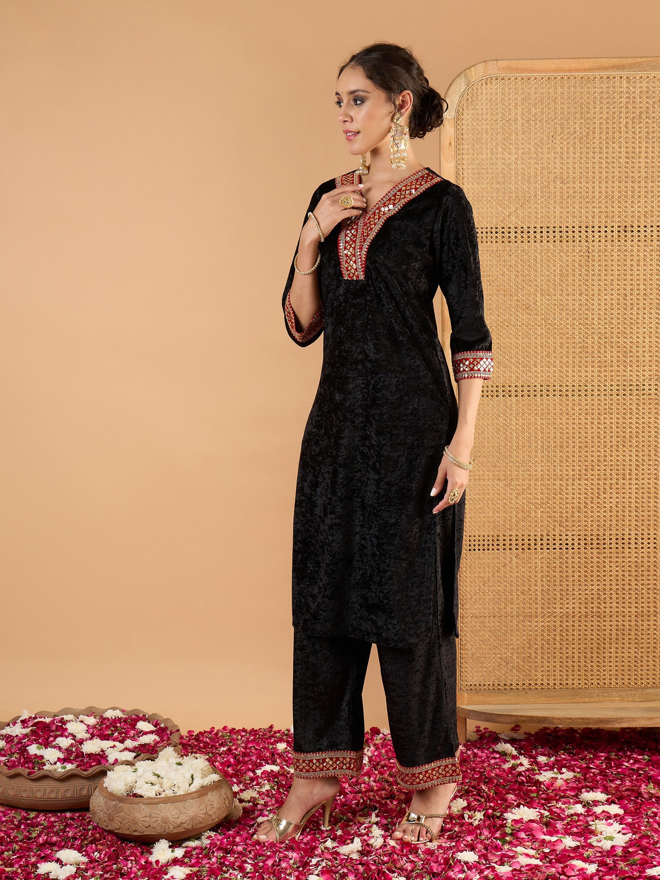 Women Black Velvet V Neck Embroidered Kurta With Straight Pants-SHSET96660