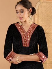 Women Black Velvet V Neck Embroidered Kurta With Straight Pants-SHSET96660