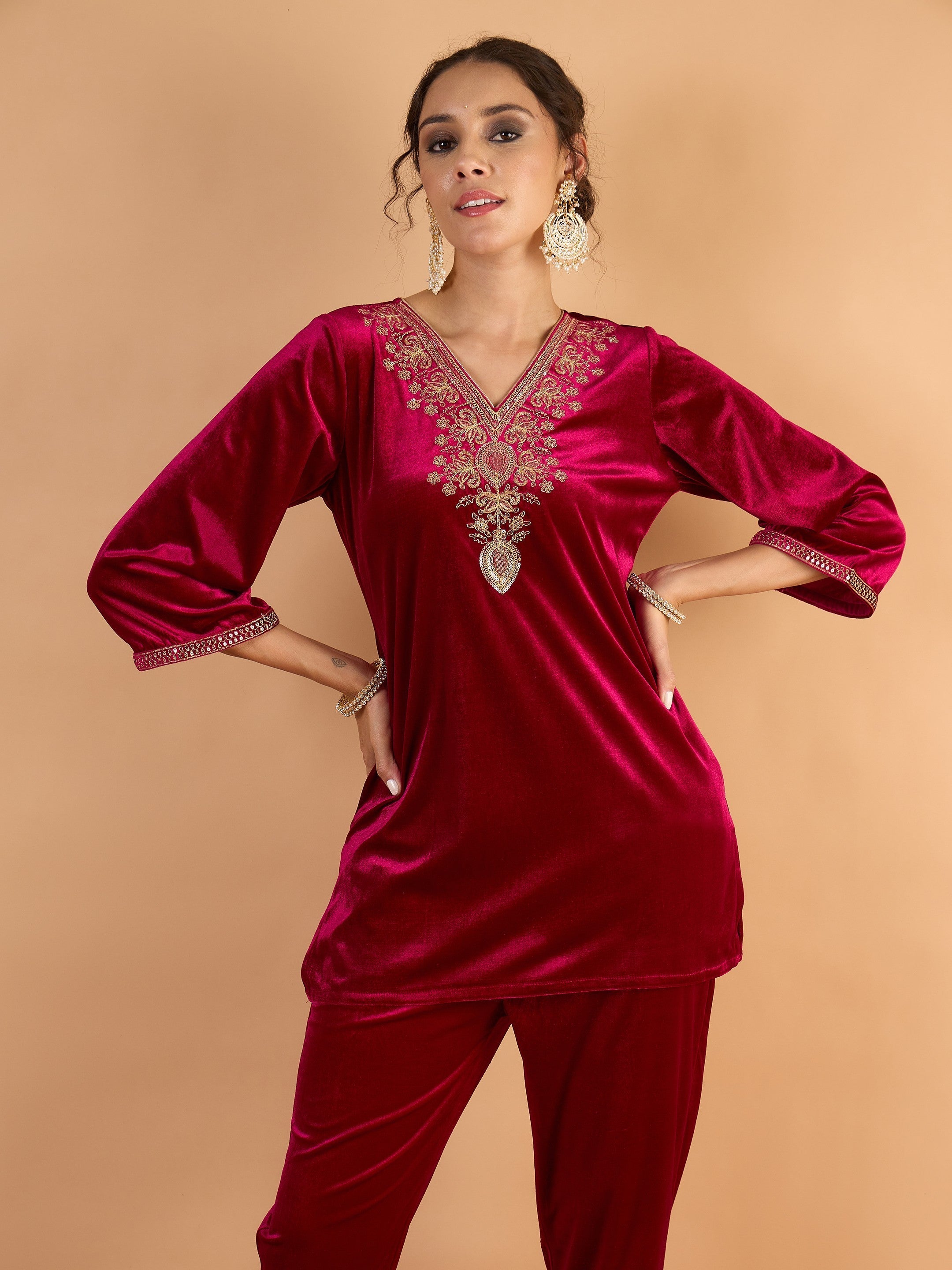 Women Fuchsia Velvet Embroidered Short Kurta With Pencil Pants-SHSET96662