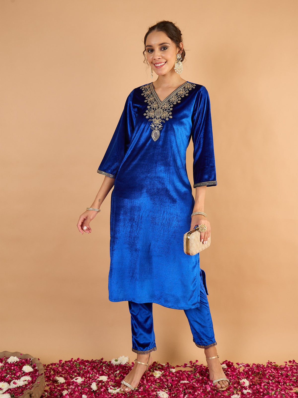 Women Royal Blue Velvet Embroidered Straight Kurta With Pencil Pants-SHSET96663