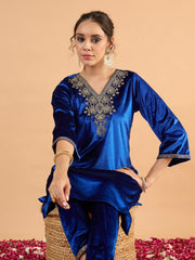 Women Royal Blue Velvet Embroidered Straight Kurta With Pencil Pants-SHSET96663