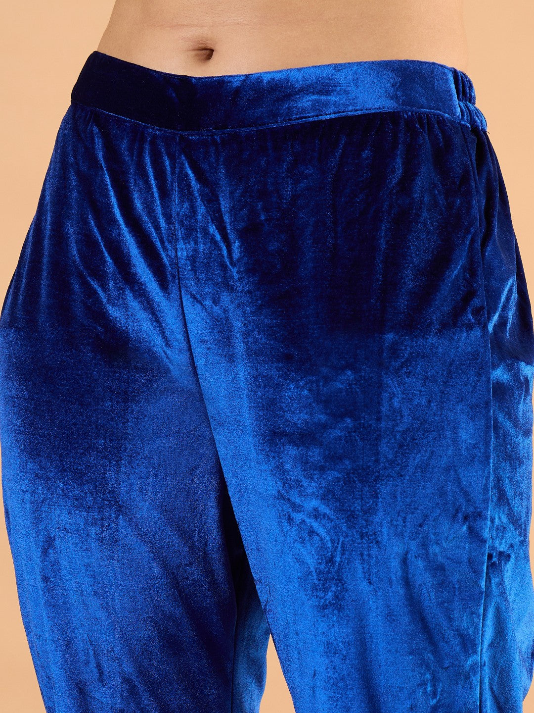 Women Royal Blue Velvet Embroidered Straight Kurta With Pencil Pants-SHSET96663