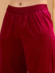 Women Fuchsia Velvet Embroidered Kurta With Straight Pants-SHSET96668