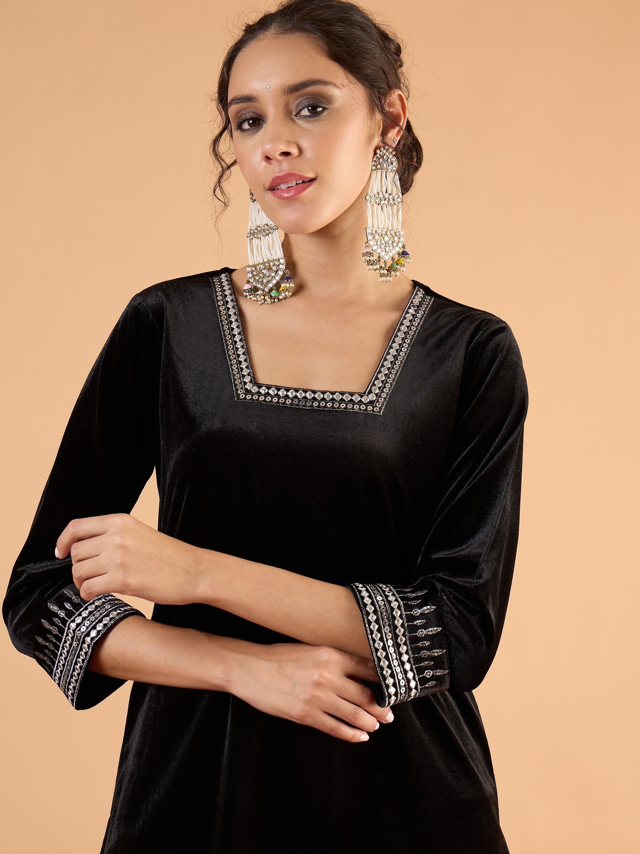 Women Black Velvet Embroidered Kurta With Tulip Pants-SHSET96672