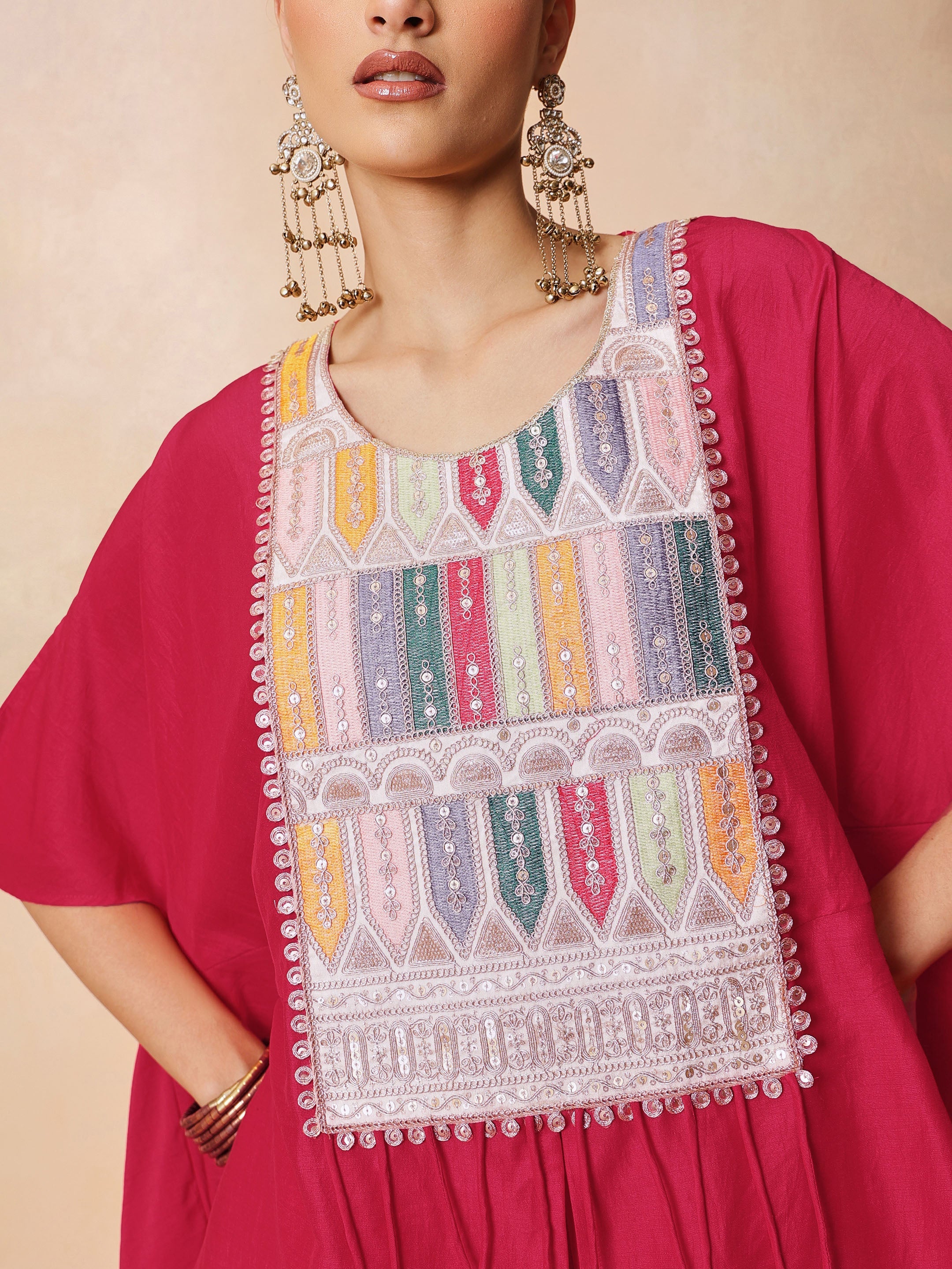 DesiQlo Fuchsia Embroidered Patch Kaftan With Tulip Pants - Fuchs