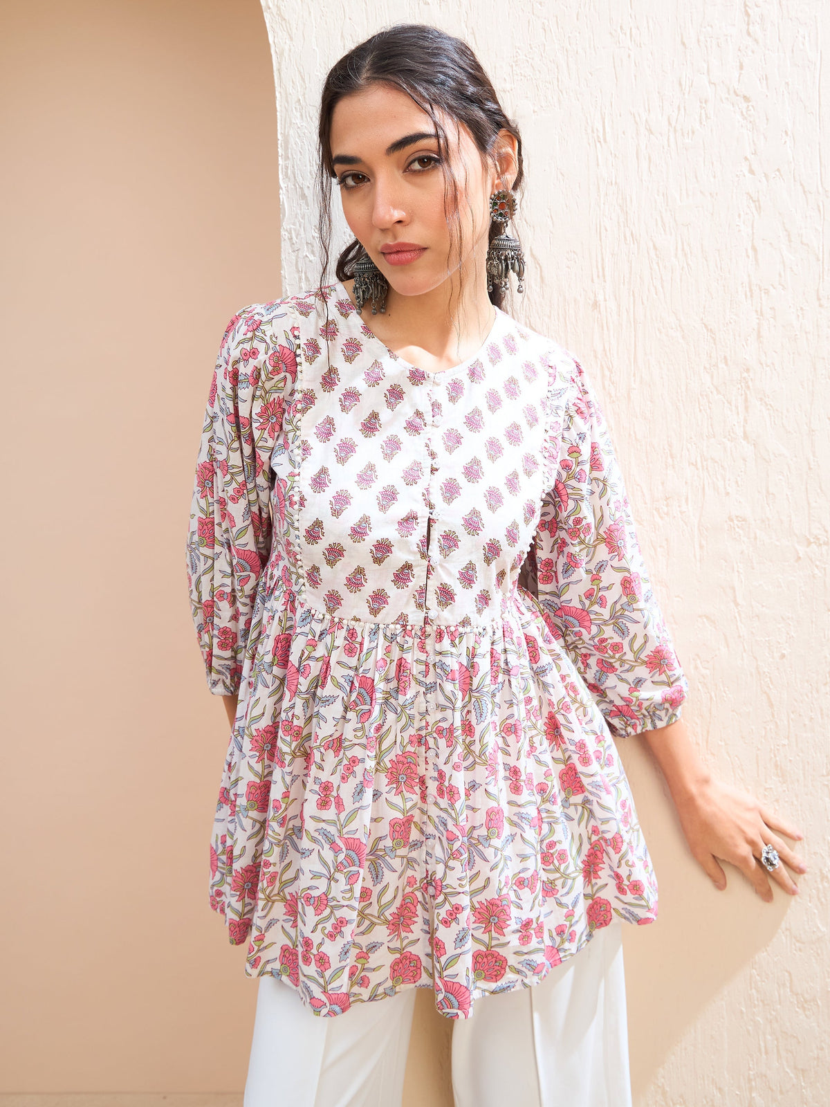 Women White Floral Buttonned Lace Neck Gathered Kurti-SHTOP42231