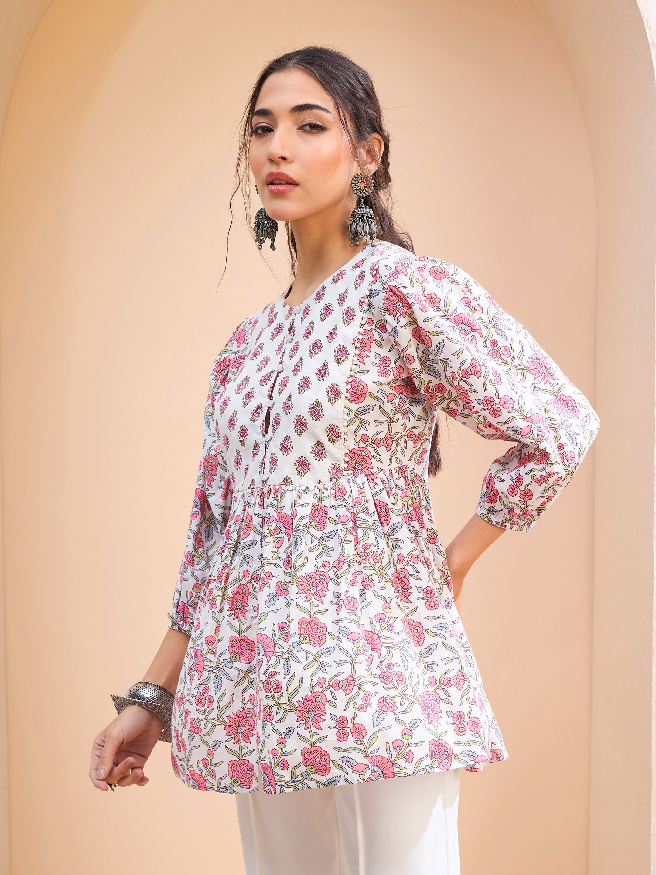 Women White Floral Buttonned Lace Neck Gathered Kurti-SHTOP42231
