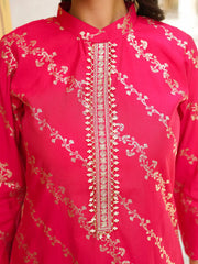 Women Pink Silk Blend Floral Printed Straight Kurta Trousers With Dupatta-SKSKD3044