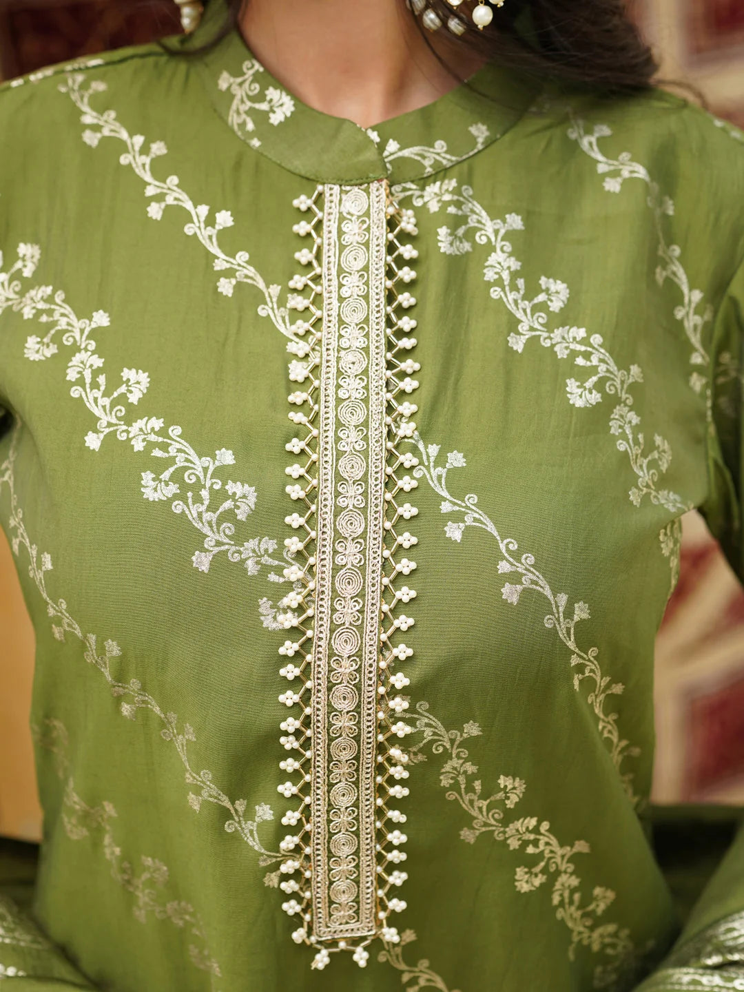 Women Olive Silk Blend Floral Printed Straight Kurta Trousers With Dupatta