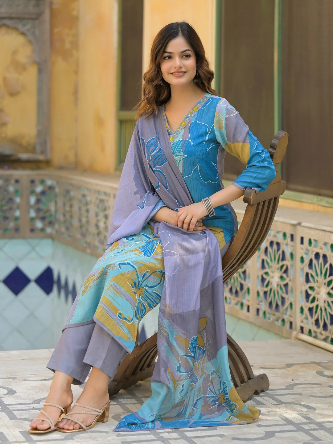 Women Multi Rayon Blend Solid Printed Straight Kurta Trouser With Dupatta