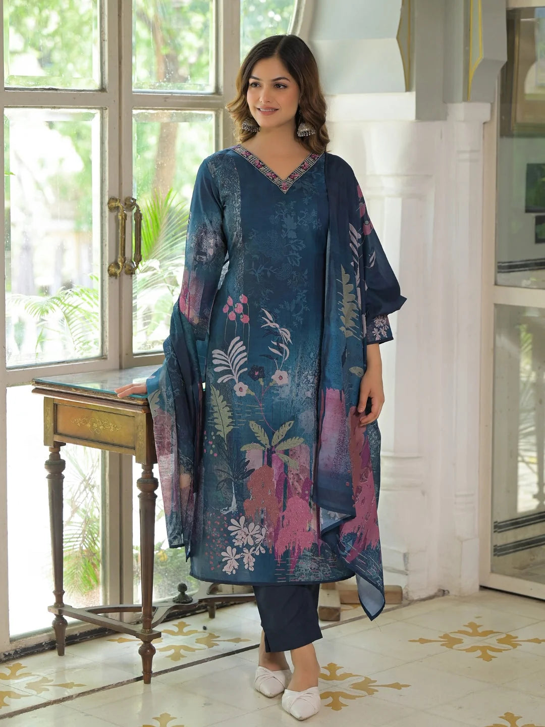 Women Blue Rayon Blend Floral Printed Straight Kurta Trouser With Dupatta