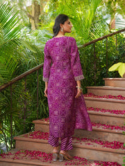 Women Purple Silk Blend Floral Embroidered Straight Kurta Trousers With Dupatta-SKSKD3119