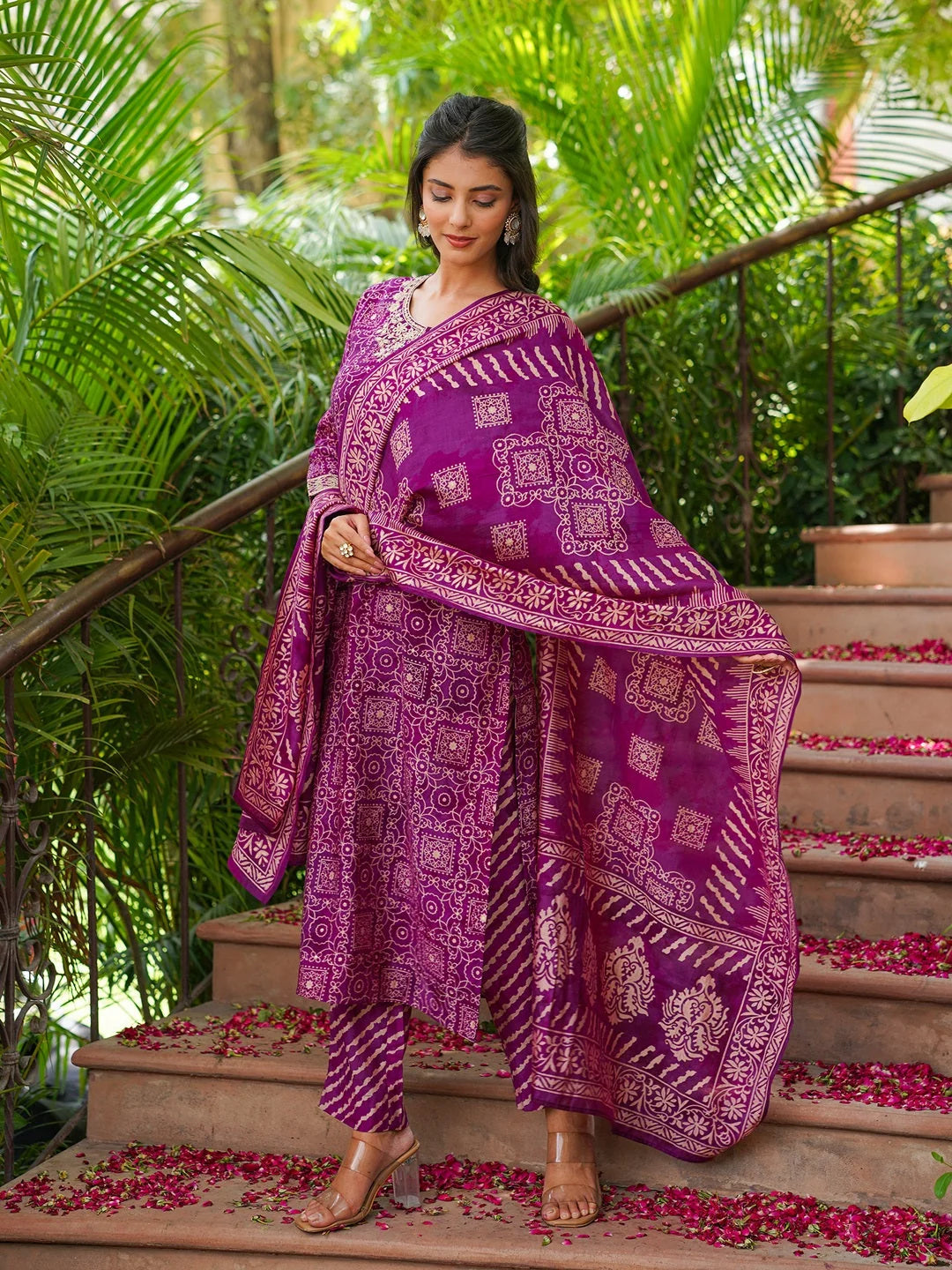 Women Purple Silk Blend Floral Embroidered Straight Kurta Trousers With Dupatta