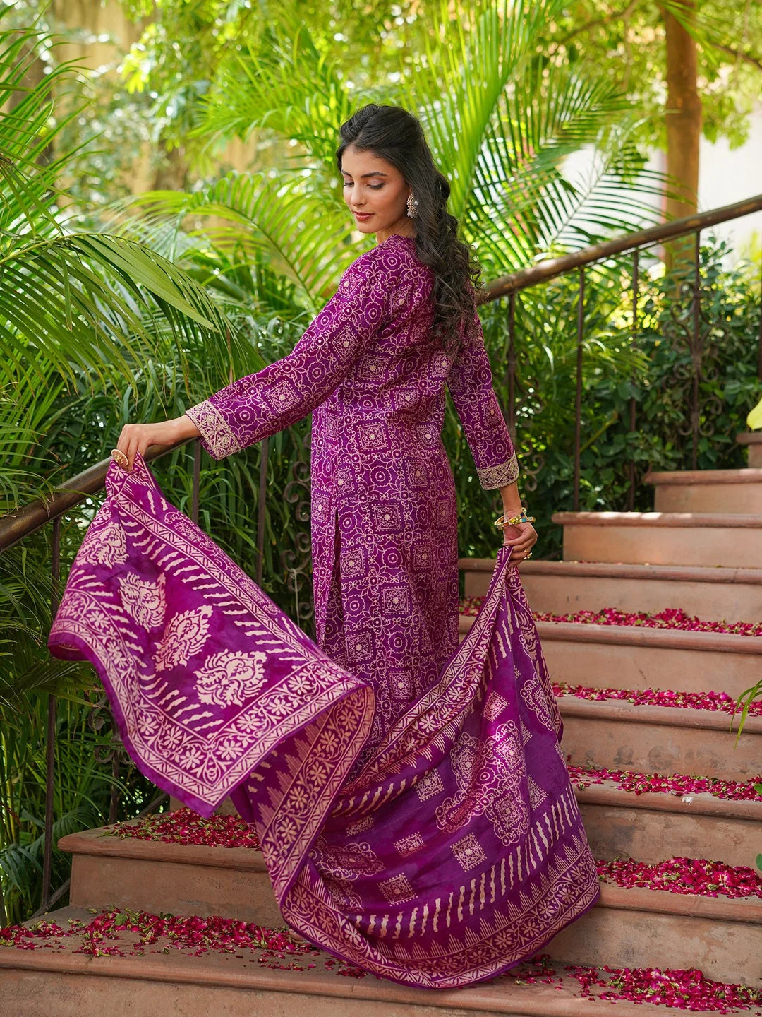 Women Purple Silk Blend Floral Embroidered Straight Kurta Trousers With Dupatta