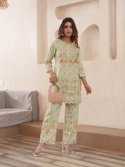 Green Pure Cotton Floral Printed Co-Ord Set For Women-MLWSHCO4316GRN