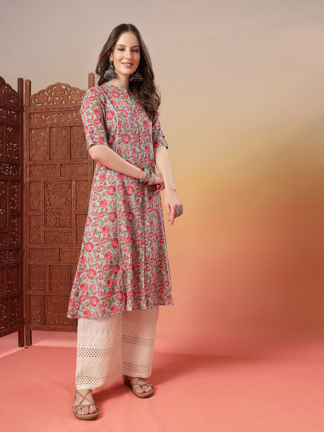 Women's Sky Blue Floral Printed Cotton A-Line Kurta (SKYBELLA) | DesiQ