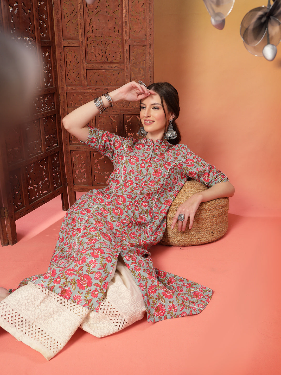 Women's Sky Blue Floral Printed Cotton A-Line Kurta (SKYBELLA) | DesiQ