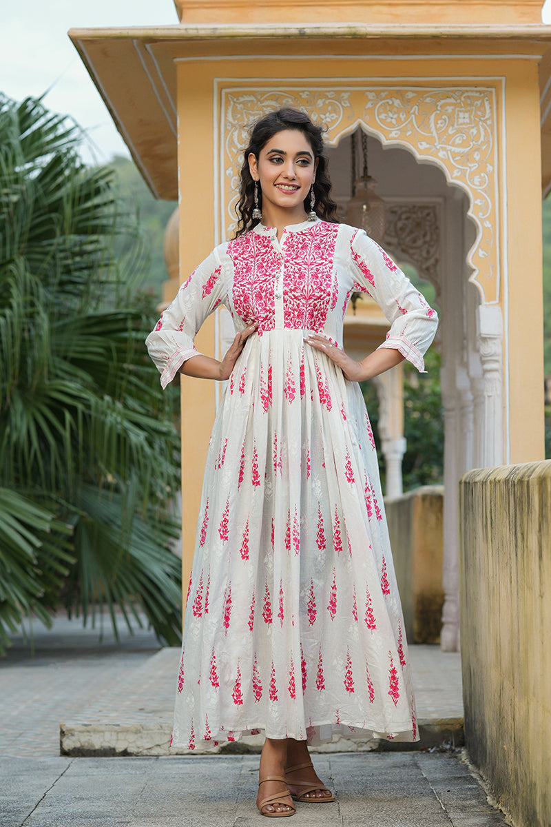 Off White Cotton Anarkali Kurti VCK1535 | DesiQlo