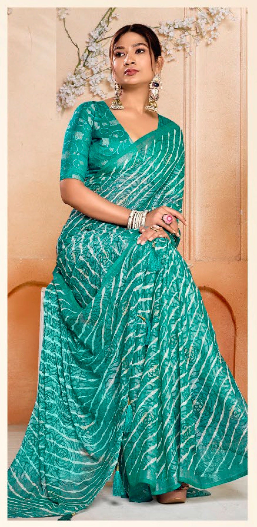 Women's Rama Leheriya Printed Silk Blend Saree With Unstitched Blouse 