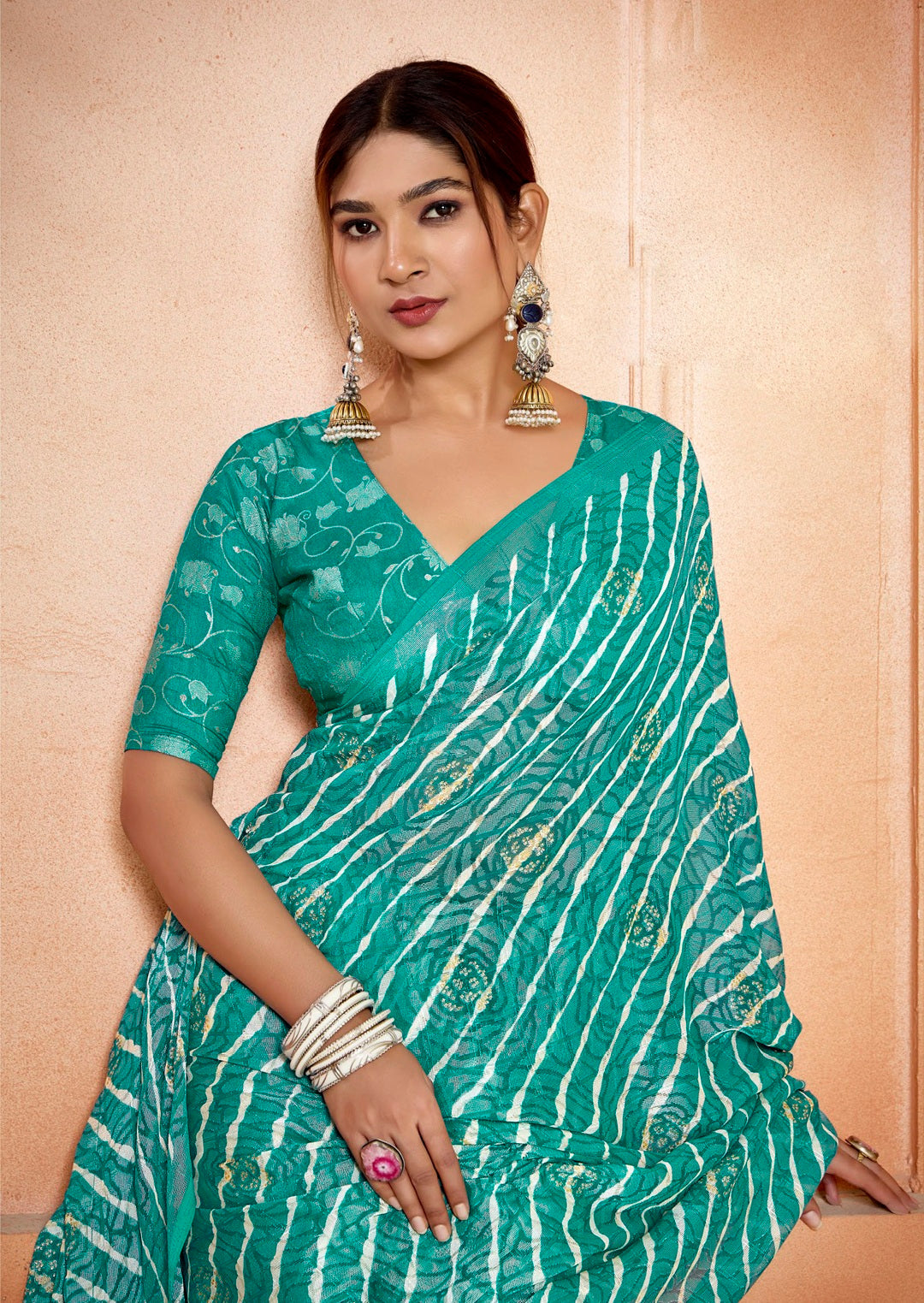 Women's Rama Leheriya Printed Silk Blend Saree With Unstitched Blouse 
