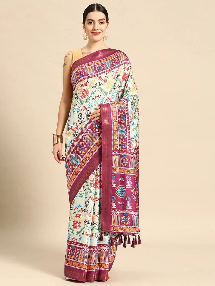 Solid Polyester Saree - Designer Sarees India Collection