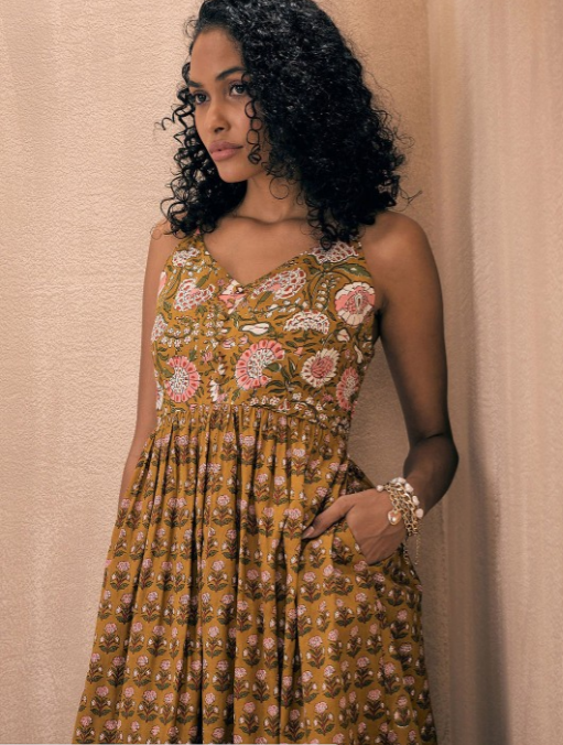 Brown Floral Strappy Dress - Women's Western Outfits