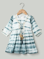 Hand Dyed Chanderi Silk Kurti Pant with Dupatta for Girls- Blue-BR23SU34BLB