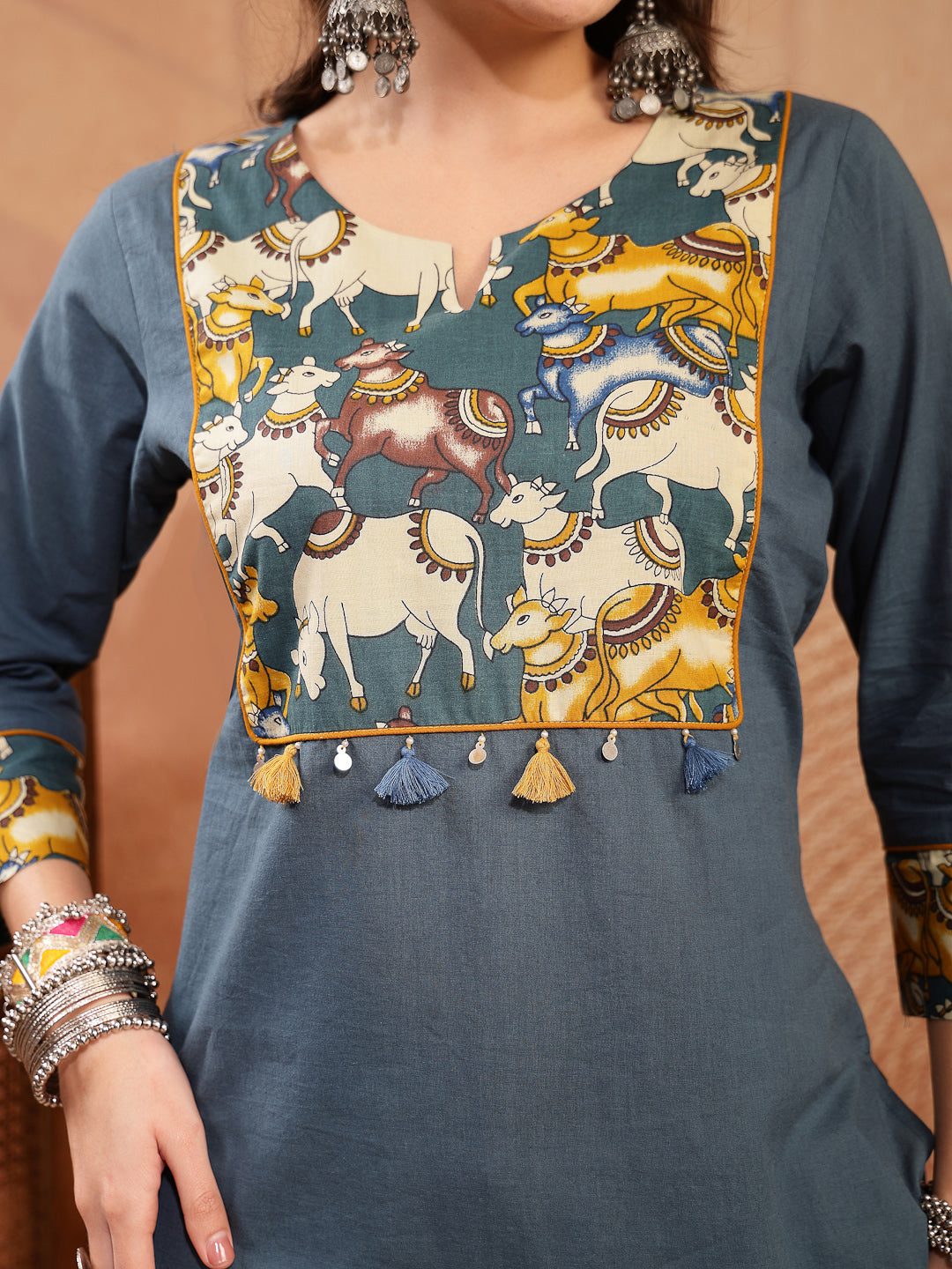 Women's Teal Solid Rayon Straight Kurta (TEALDHARA) | DesiQlo