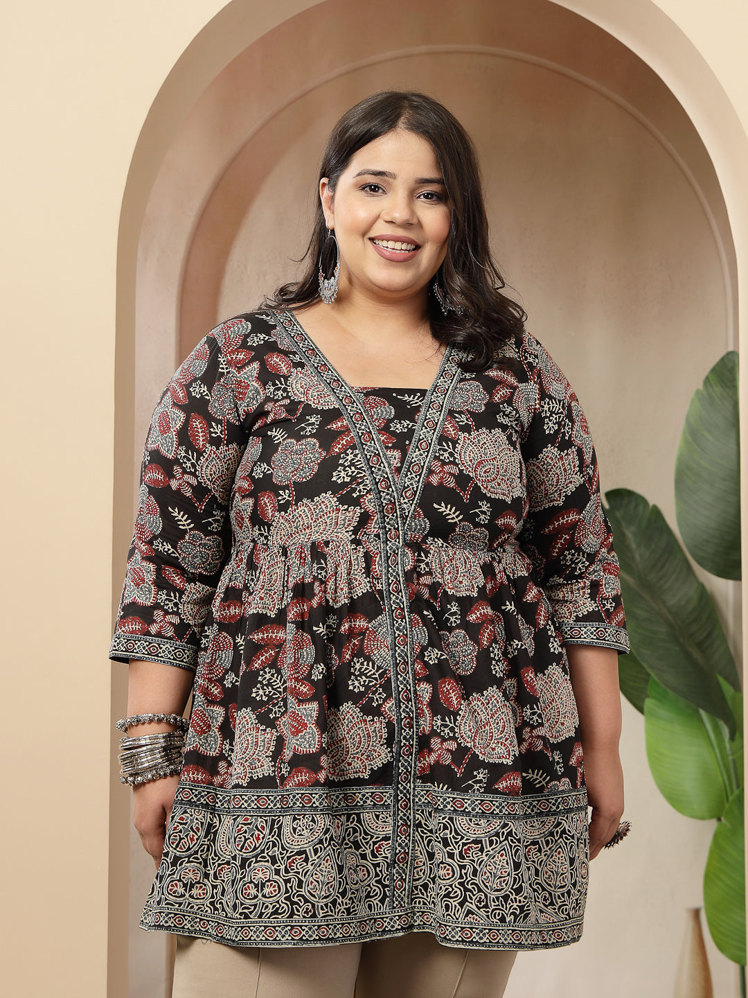 Stylum Women's Black Floral Printed Cotton Peplum Top (TOPBLACKNOVAPLUS)