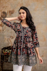 Stylum Women's Black Floral Printed Cotton Peplum Top (TOPBLACKNOVA)