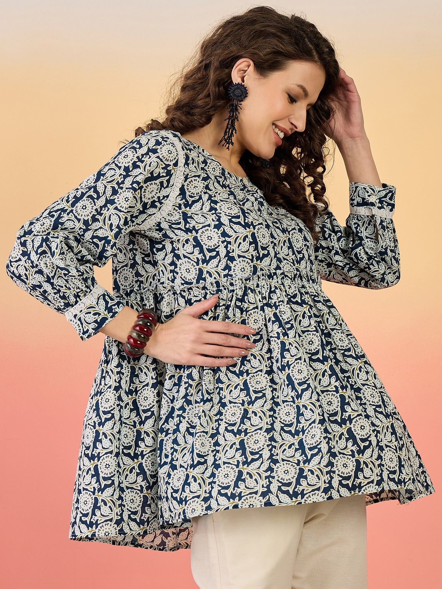 Women's Blue Floral Printed Cotton Top (TOPBLUEWOW) | DesiQlo