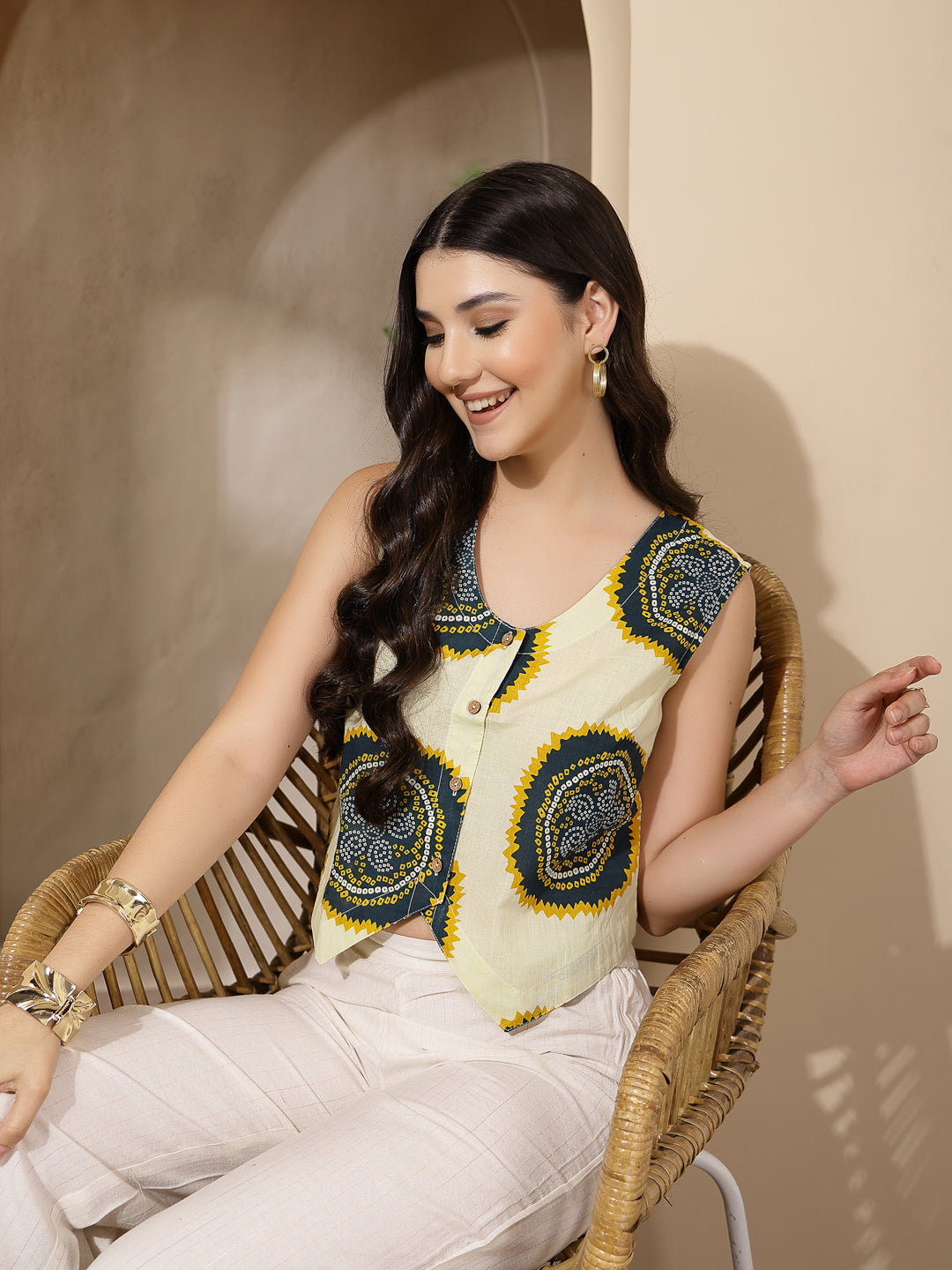 Women's Cream Bandhani Printed Cotton Vest Top (TOPTEALBUTTER) | DesiQ