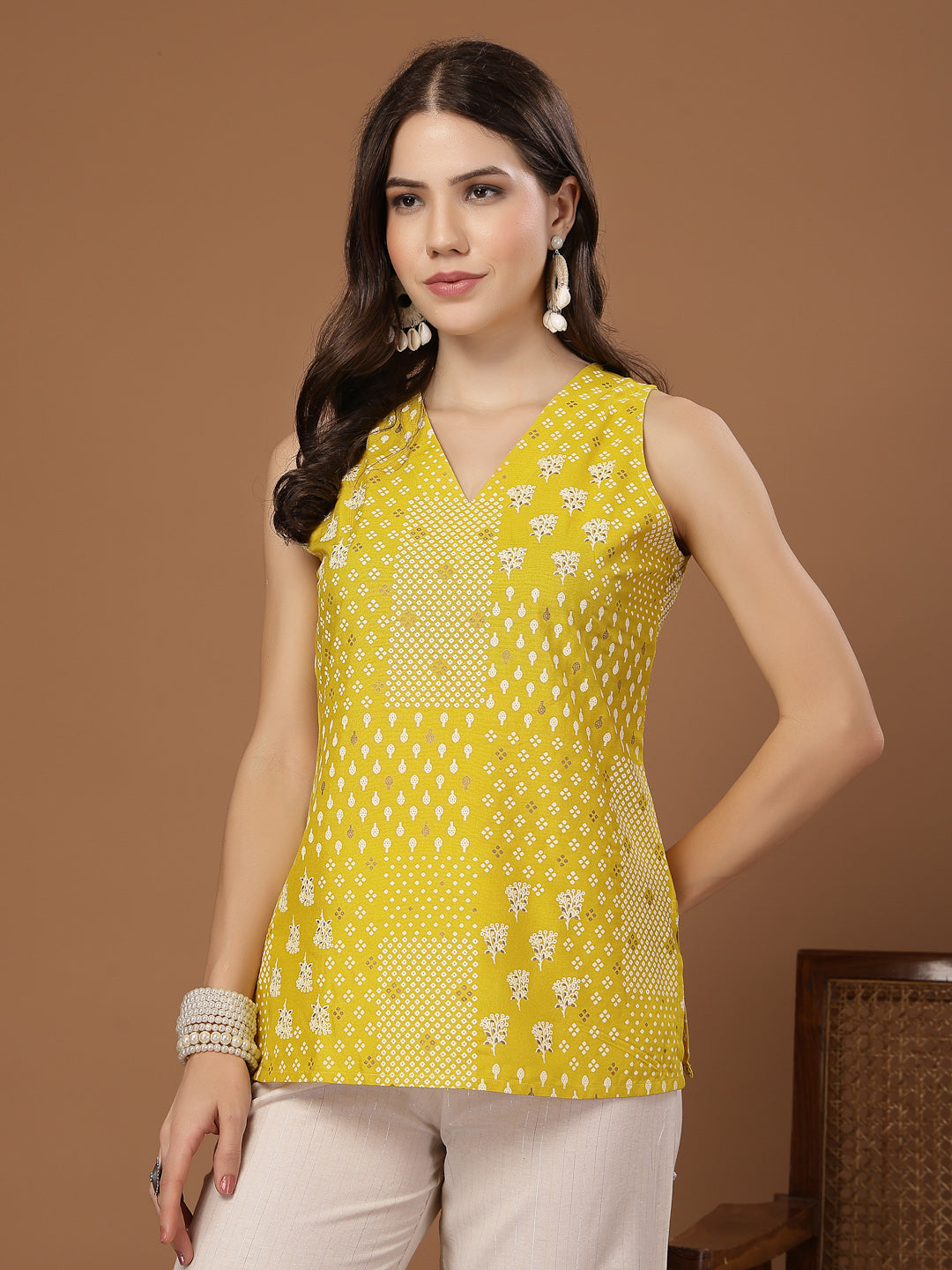 Women's Yellow Geometric Printed Rayon Straight Top (TOPYELLOWMOMO) | 