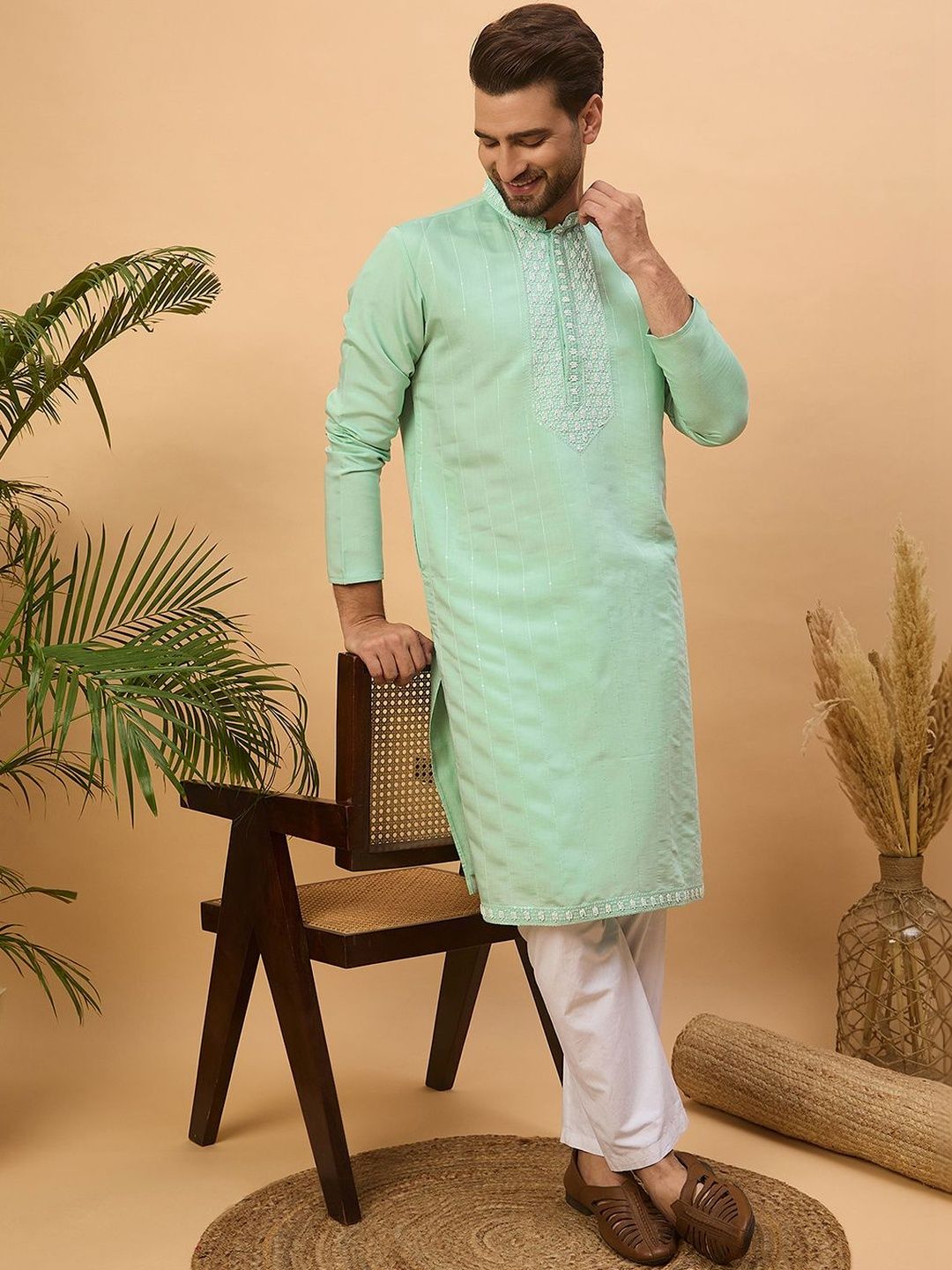 Ethnic Bay Men Blue Silk Blend Solid Embroidered Straight Kurta With Pant Set-MKSET1508