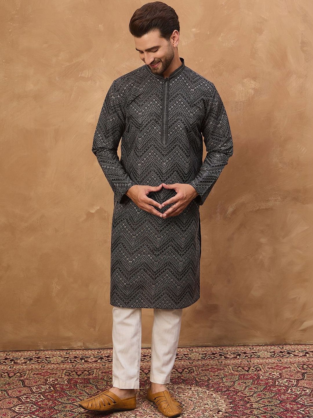 Ethnic Bay Men Black Silk Blend Geometric Printed Straight Kurta With Pant Set-MKSET1520