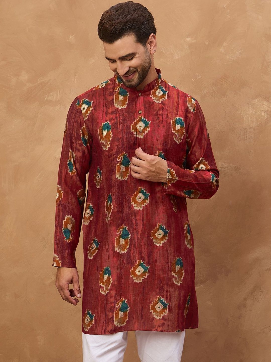Ethnic Bay Men Red Viscose Rayon Ethnic Motifs Printed Straight Kurta With Pant Set-MKSET1544