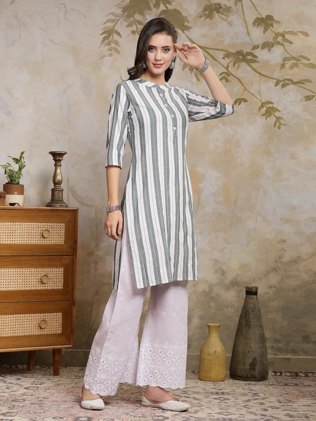 Women's Grey Striped Cotton Blend Indian Kurta | URVASHI