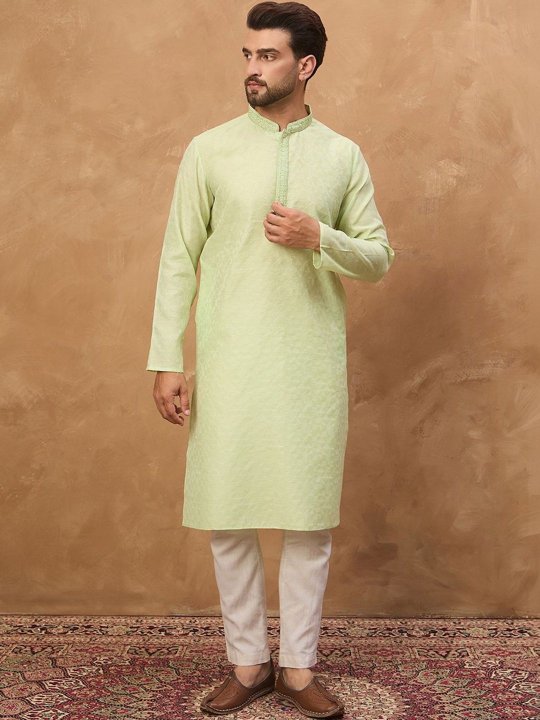 Ethnic Bay Men Green Silk Blend Solid Embroidered Straight Kurta With Pant Set-MKSET1451