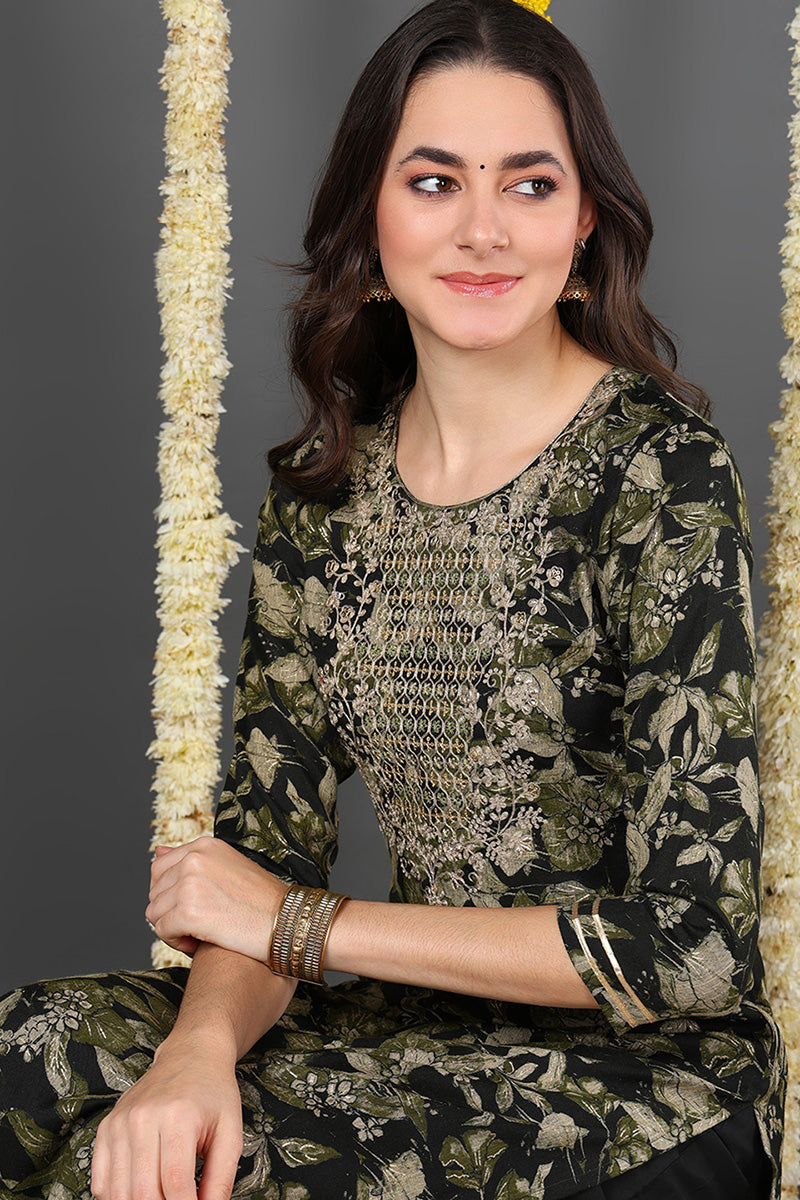 Green Silk Blend Floral Printed Straight Kurta VCK9697 | DesiQlo