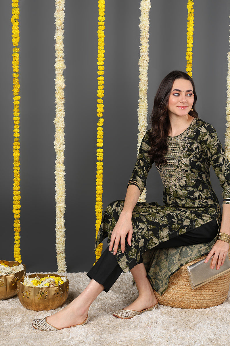 Green Silk Blend Floral Printed Straight Kurta VCK9697 | DesiQlo