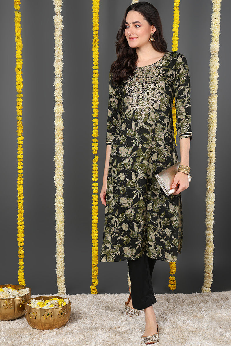 Green Silk Blend Floral Printed Straight Kurta VCK9697 | DesiQlo