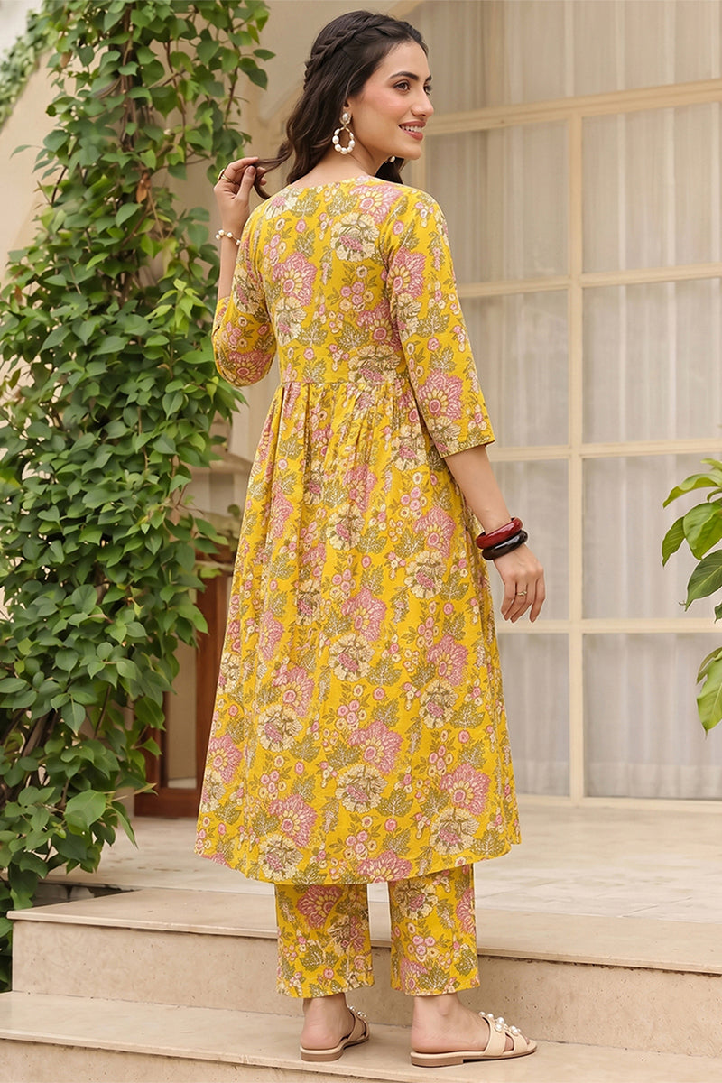 Cotton Blend Yellow Floral Digital Printed Regular Kurta VCK9823