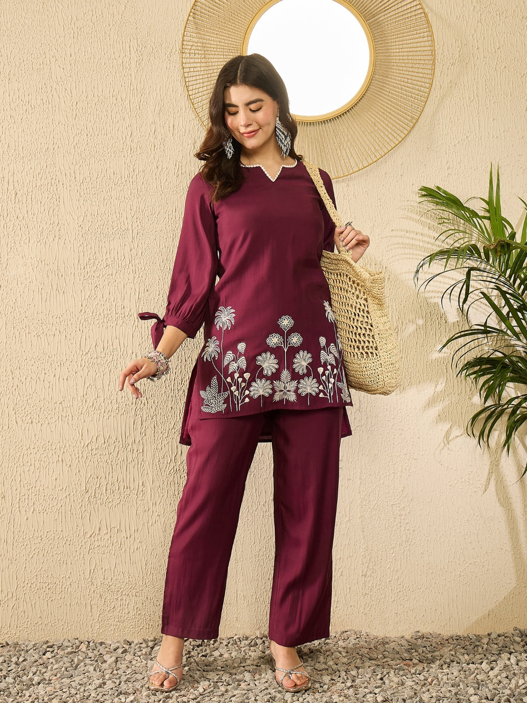 Women Purple Silk Blend Solid Embroidered Coord Sets