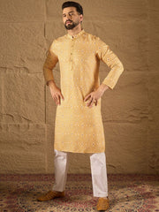 Ethnic Bay Men Yellow Silk Blend Ethnic Motif Embroidered Straight Kurta With Pant Set-MKSET1304