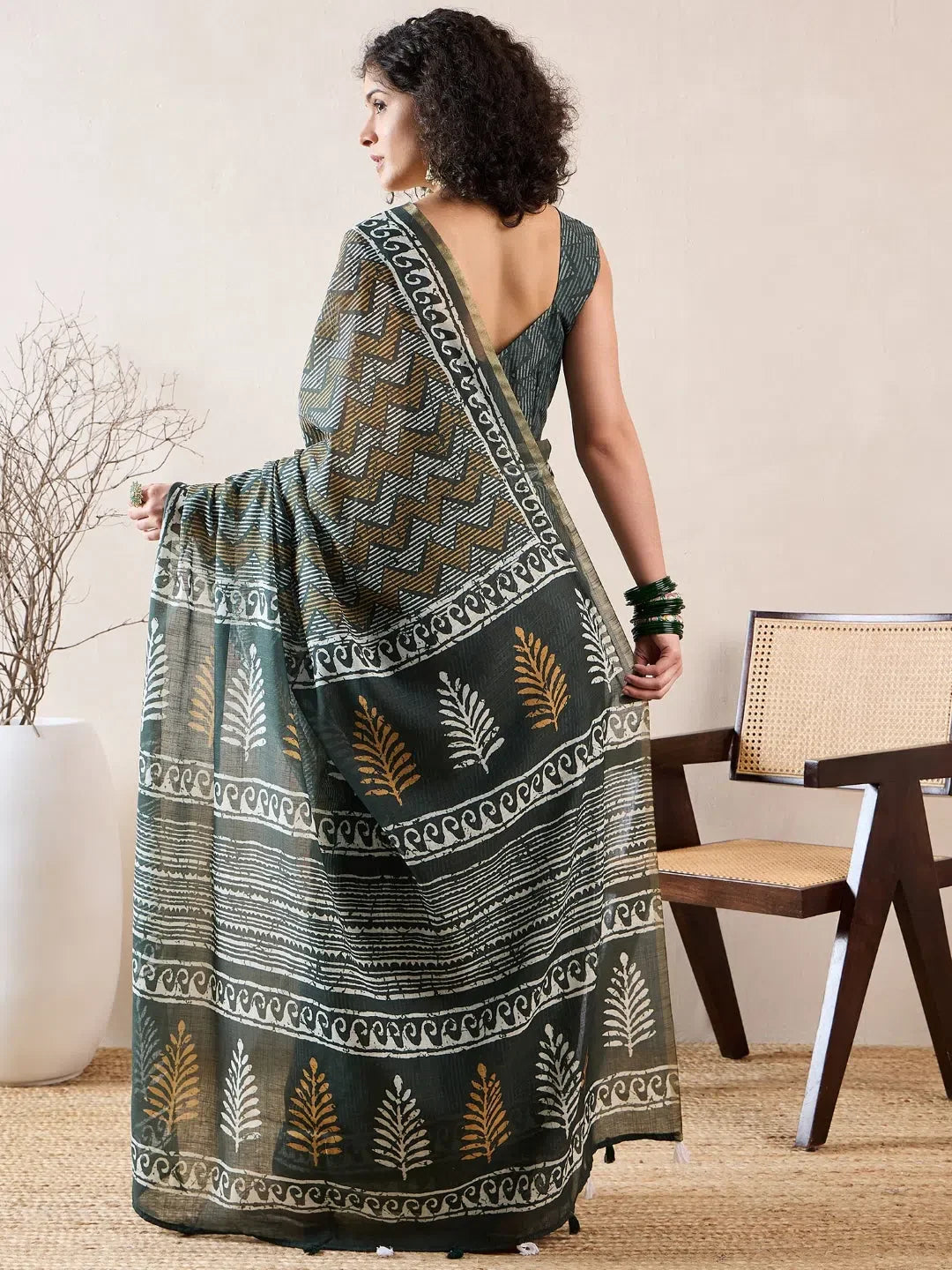 Green Linen Saree - Designer Sarees India & Geometric Print