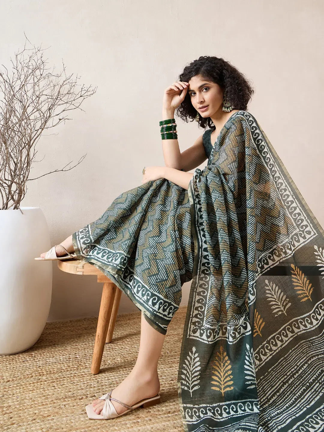 Green Linen Saree - Designer Sarees India & Geometric Print