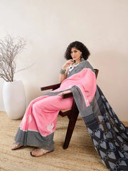 Women Pink Linen Geometric Printed Saree-VFSAR1037