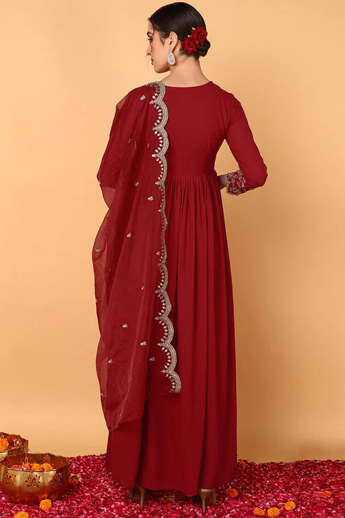 Red Embroidered Kurta Set with Dupatta | Women's Indian Kurta 