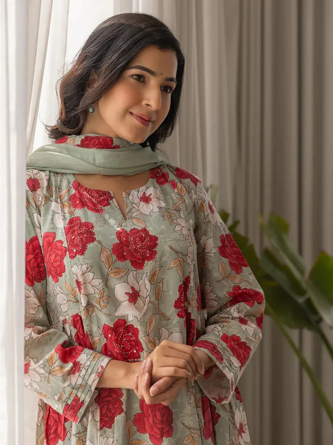 Sea Green Floral Women's Kurta and Palazzo Set | Viscose