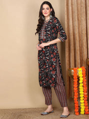 Women Black Rayon Blend Floral Printed Straight Kurta Trousers With Dupatta-VKSKD2234